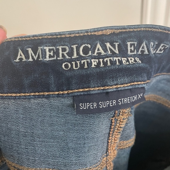 American Eagle Women’s Jeans. - Picture 5 of 5